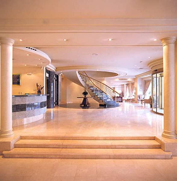 Dwo Urban 4*